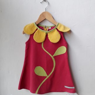bloemenjurkje maat 104